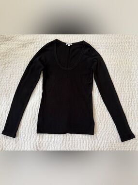 James Perse Women’s Black Long-Sleeve Thermal Scoop Neck Tee